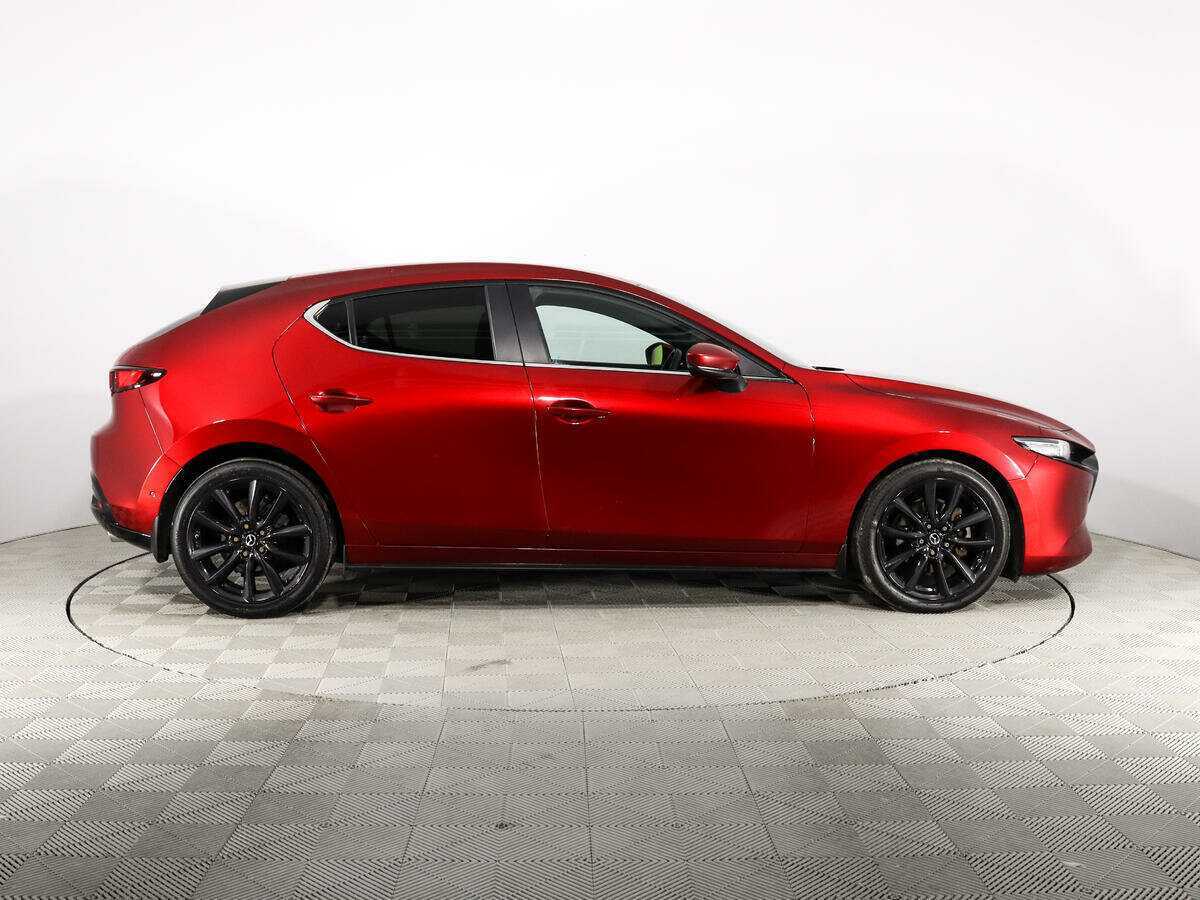 Mazda 3 2019 года с пробегом. Фото: #4