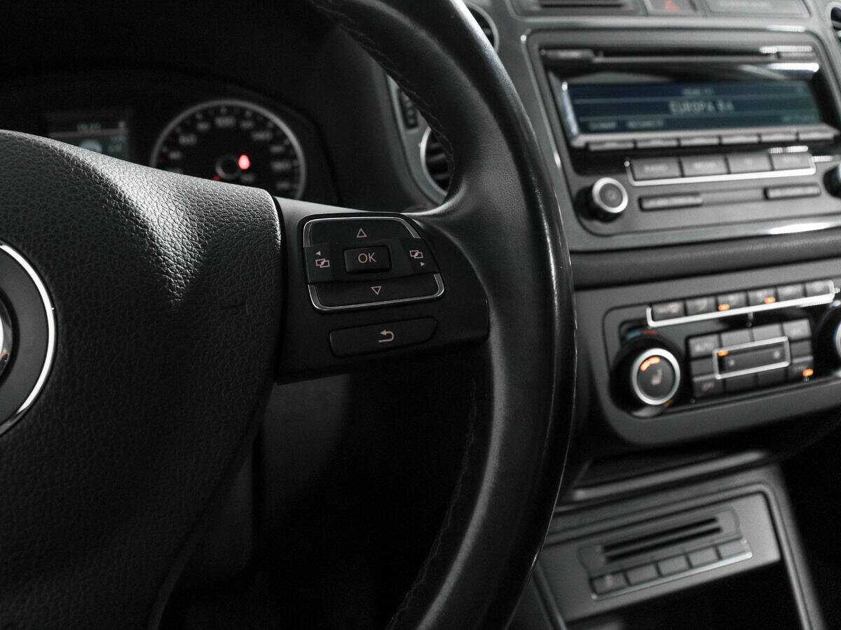 Б/У Фольксваген Тигуан 2013 года. Фото: #13