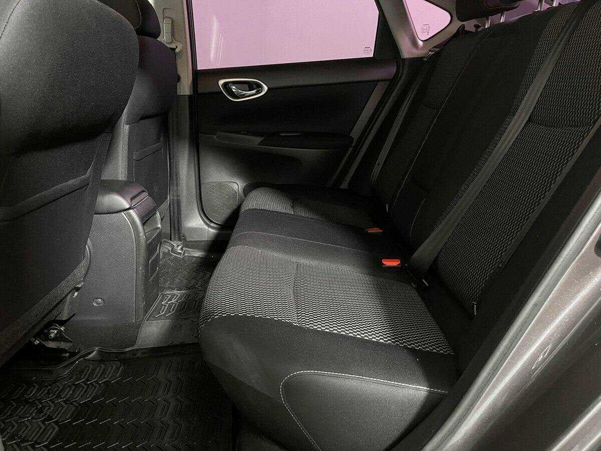 Б/У Ниссан Сентра 2015 года. Фото: #9