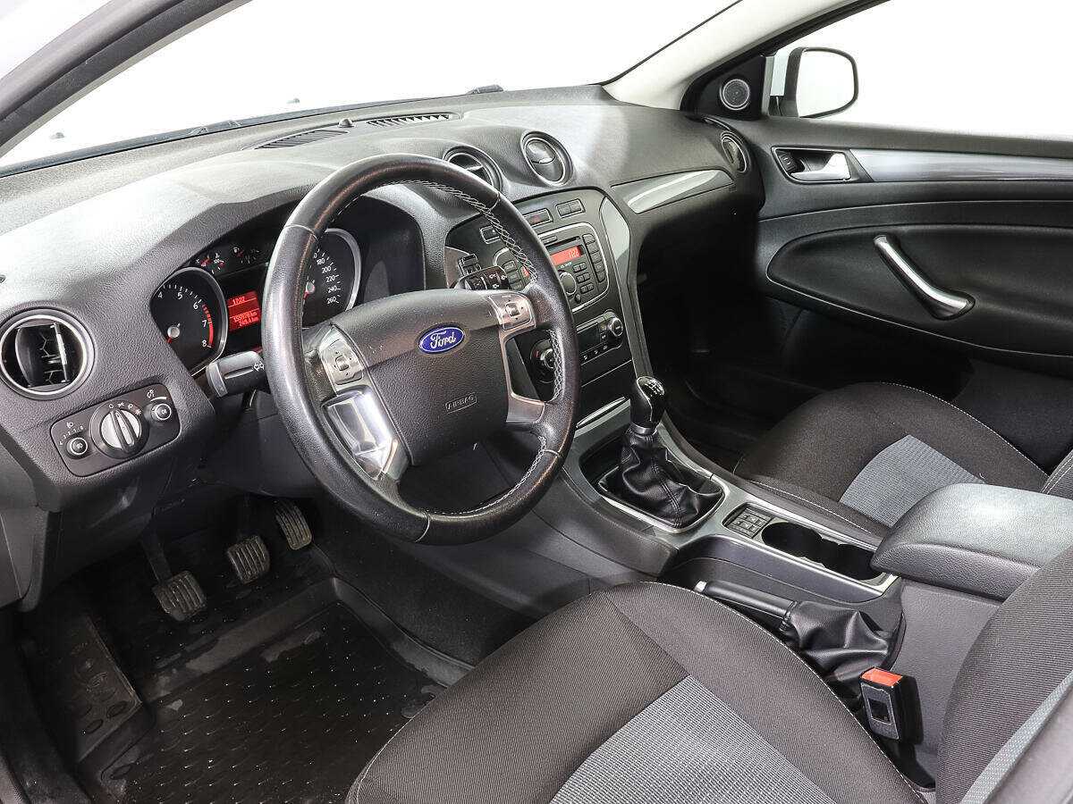 Б/У Форд Мондео 2013 года. Фото: #12