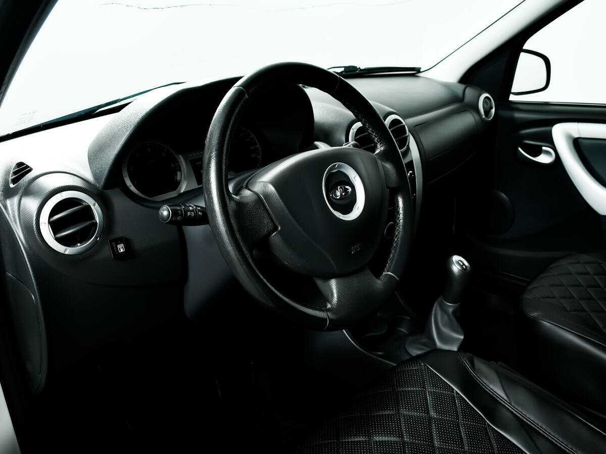 Б/У Лада (ВАЗ) Ларгус 2018 года. Фото: #12