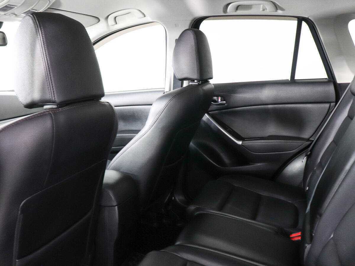 Б/У Мазда Ц-Икс-5 2015 года. Фото: #11