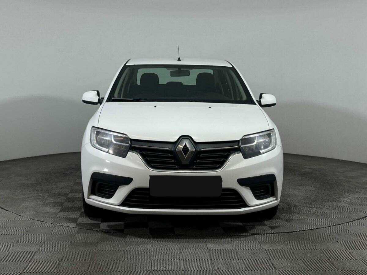 Б/У Рено Логан 2021 года. Фото: #1