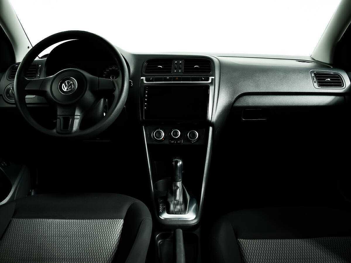 Б/У Фольксваген Поло 2012 года. Фото: #10