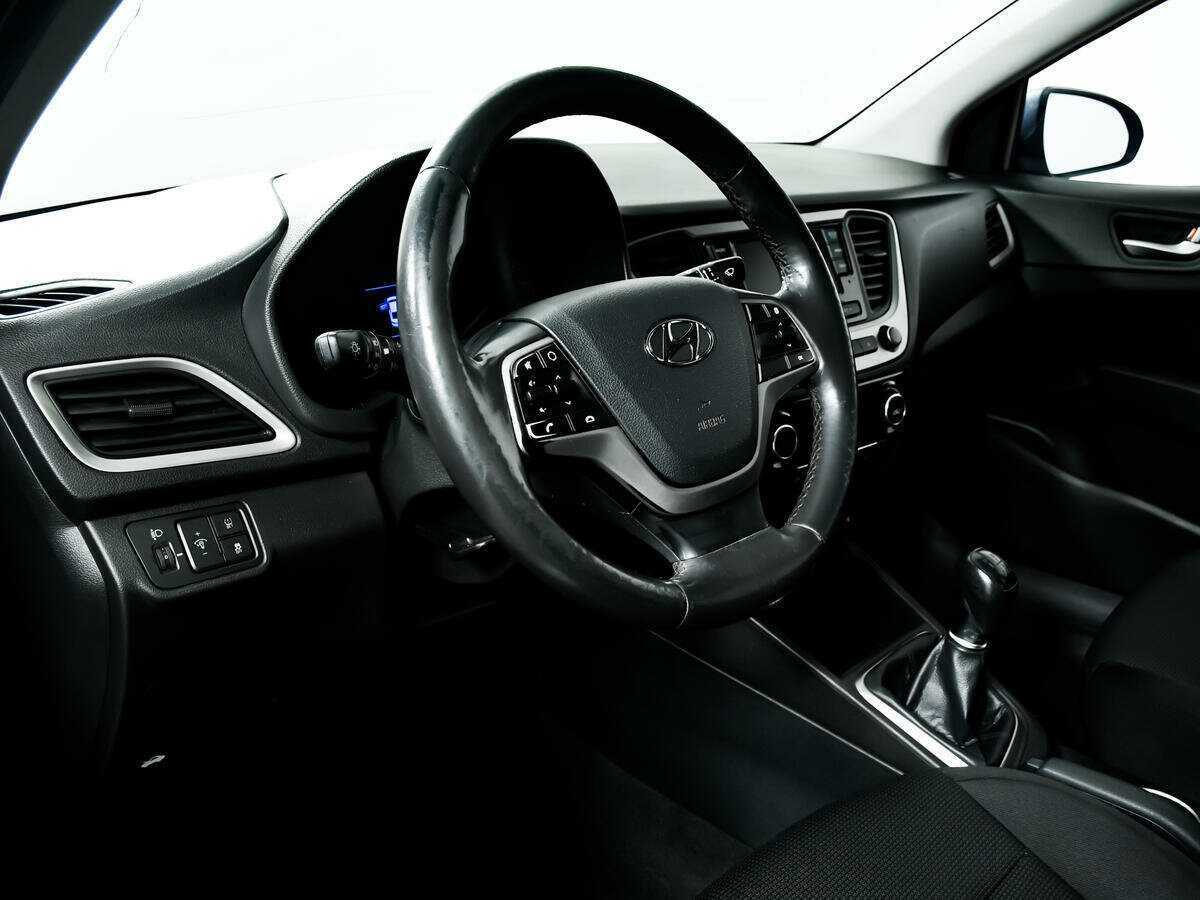 Б/У Хендай Солярис 2017 года. Фото: #12