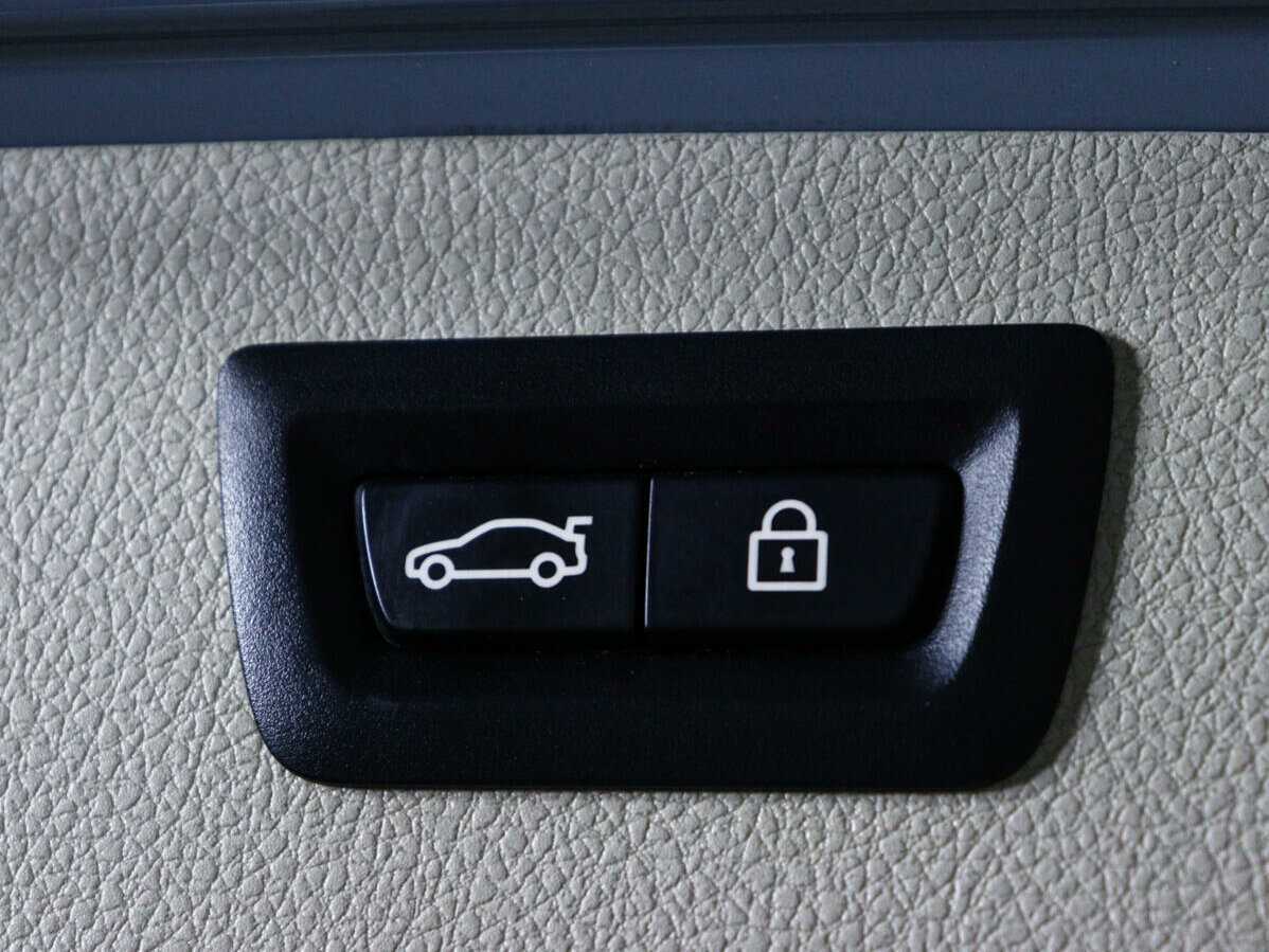 BMW 3 серии 2013 года с пробегом. Фото: #18