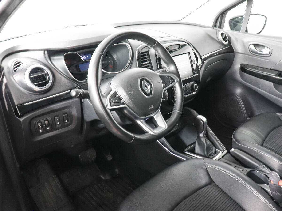 Б/У Рено Каптюр 2020 года. Фото: #8