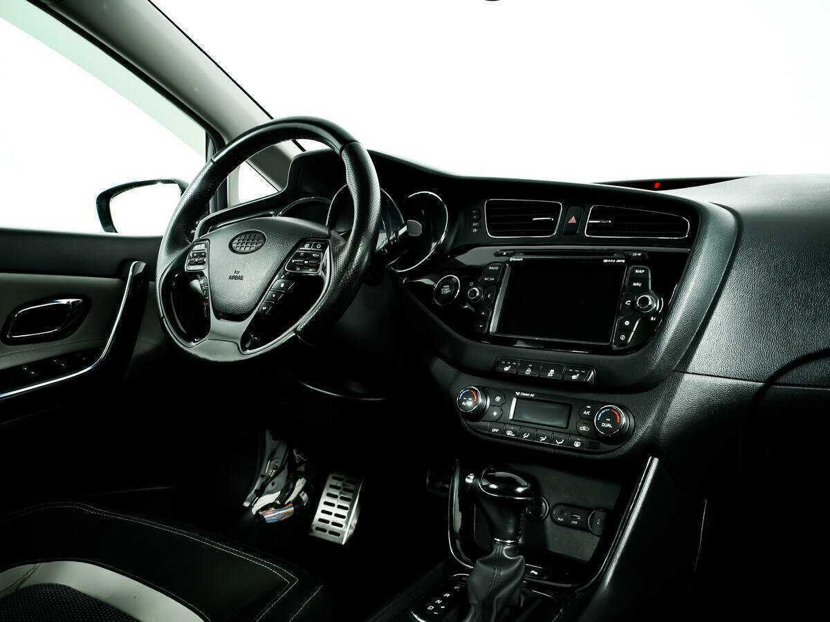 Б/У Киа Сид 2012 года. Фото: #8