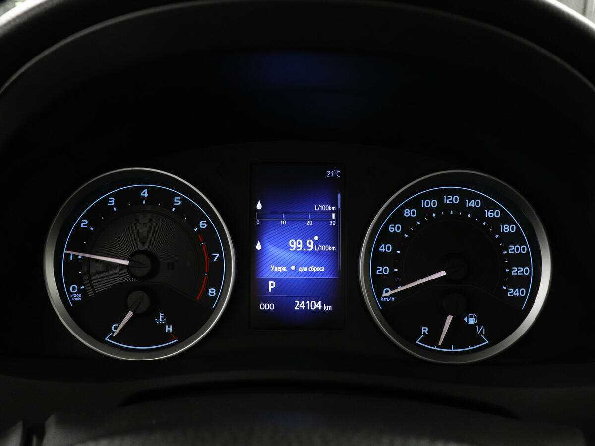 Б/У Тойота Королла 2017 года. Фото: #10