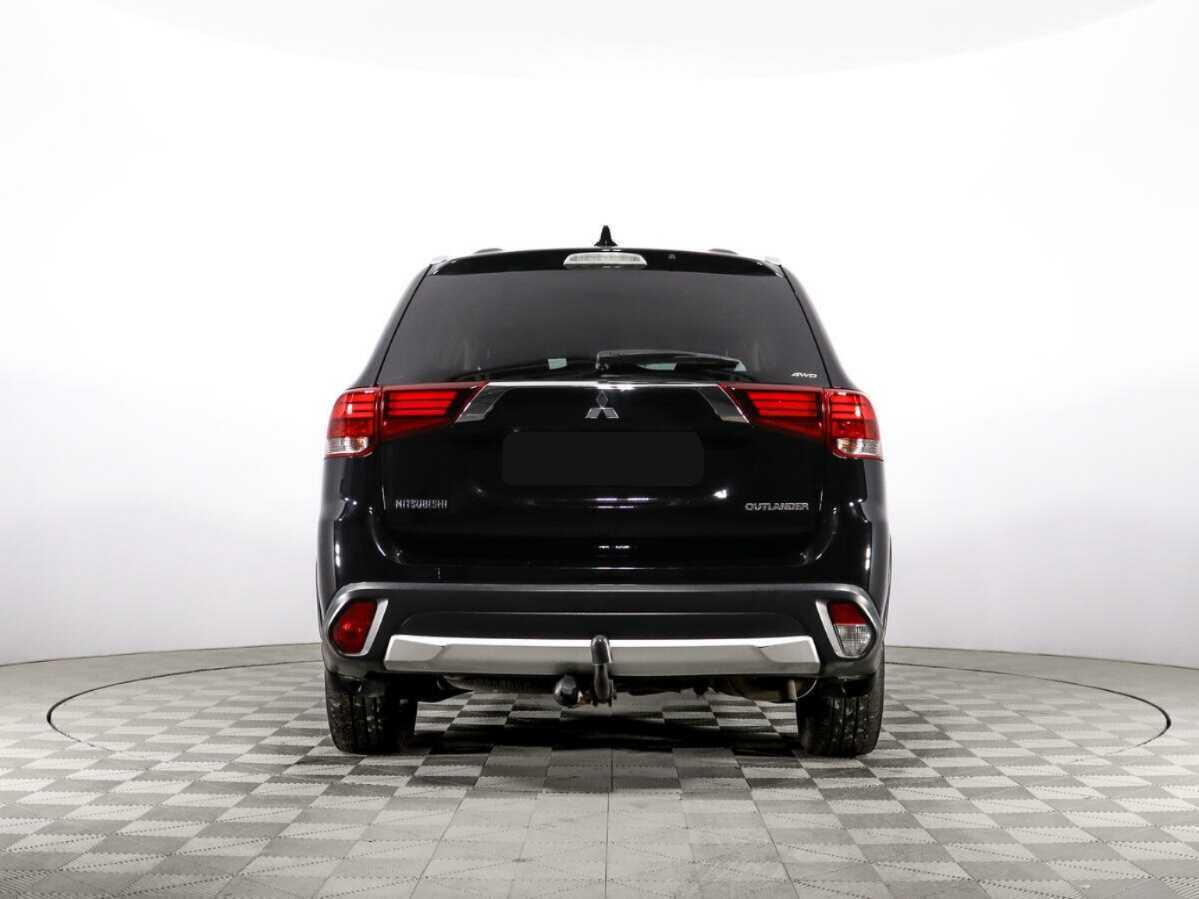 Mitsubishi Outlander 2017 года с пробегом. Фото: #5