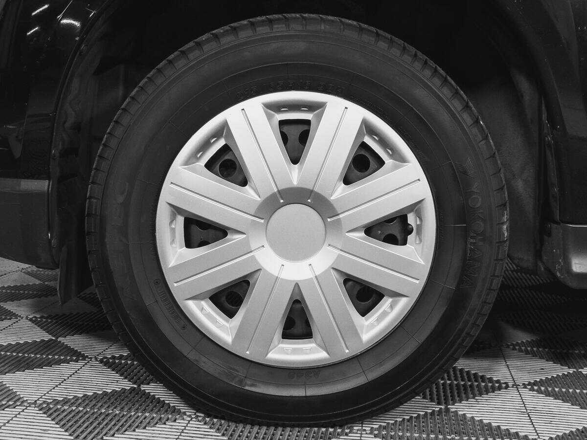 Б/У Митсубиши АС-Икс 2012 года. Фото: #15