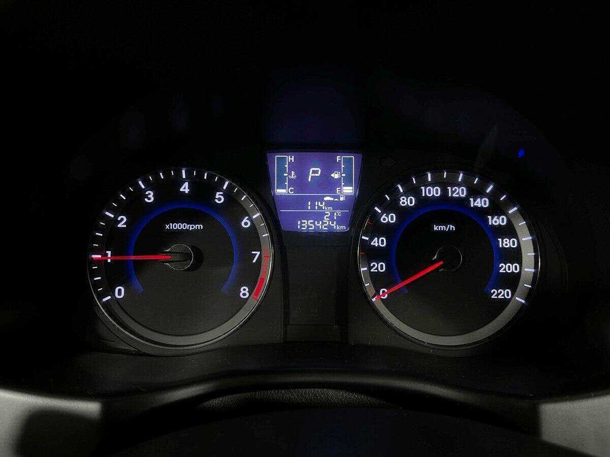 Б/У Хендай Солярис 2015 года. Фото: #10