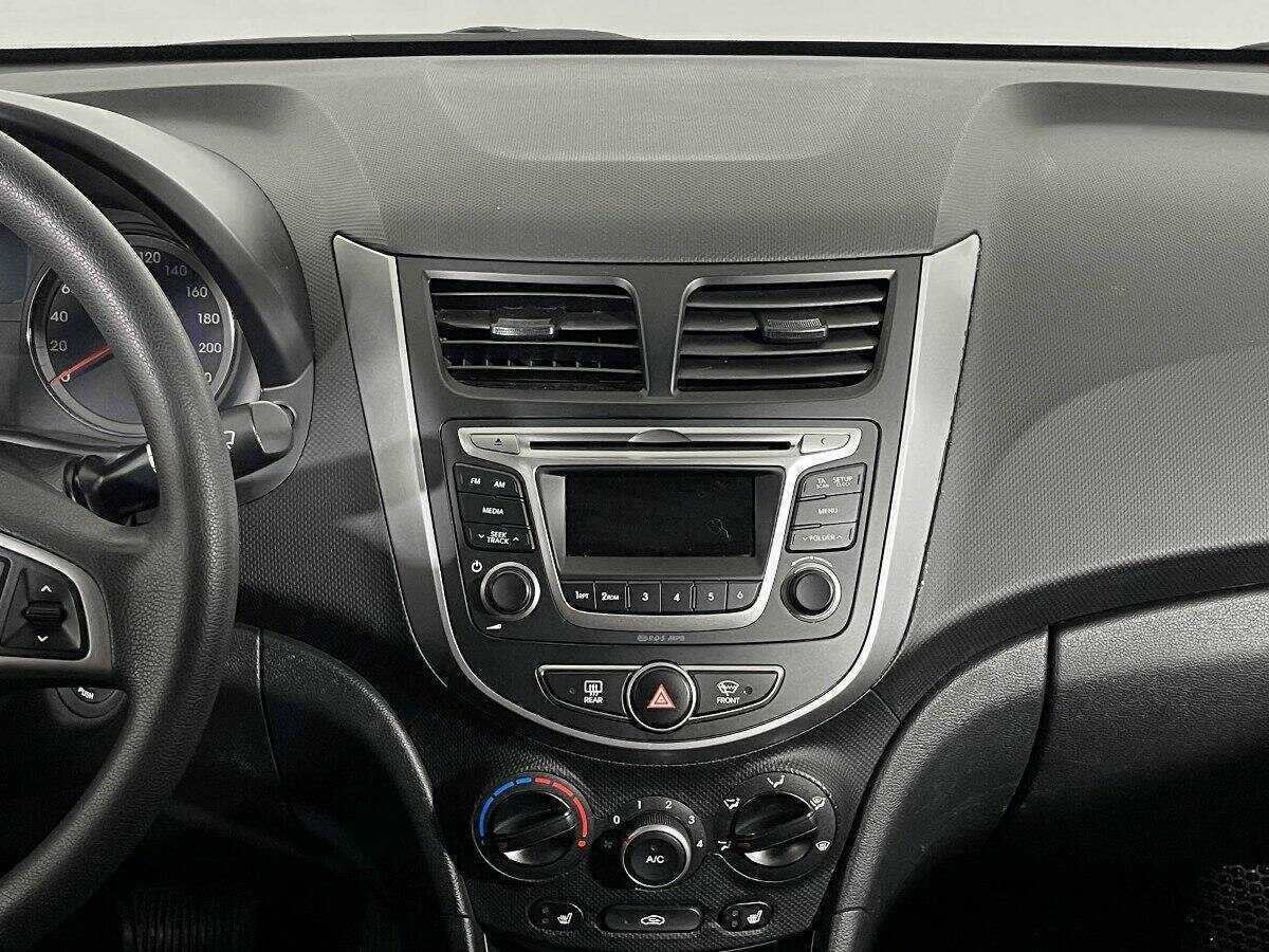 Б/У Хендай Солярис 2015 года. Фото: #11