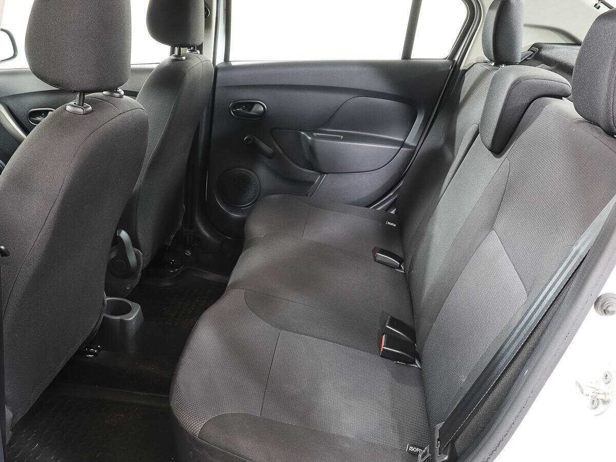 Б/У Рено Логан 2020 года. Фото: #9