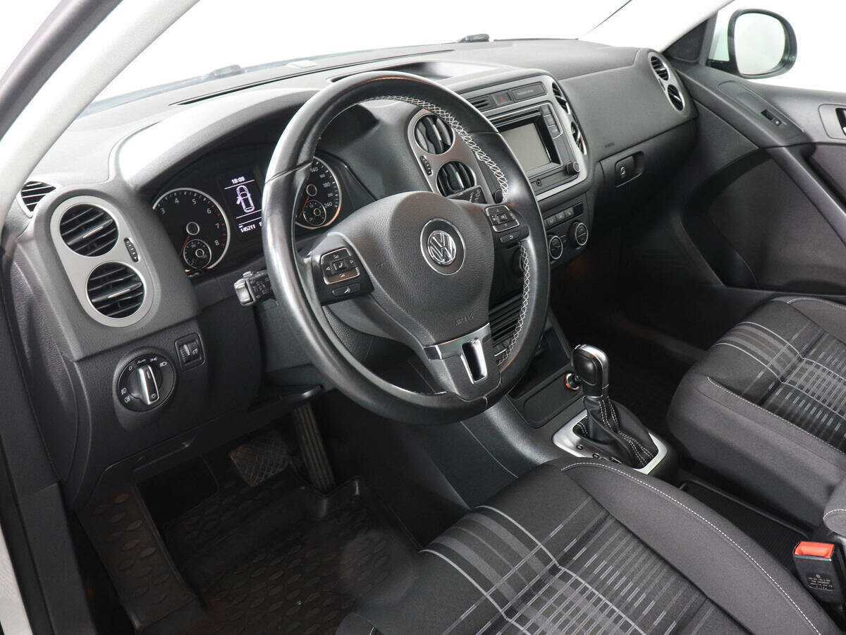 Volkswagen Tiguan 2016 года с пробегом. Фото: #8