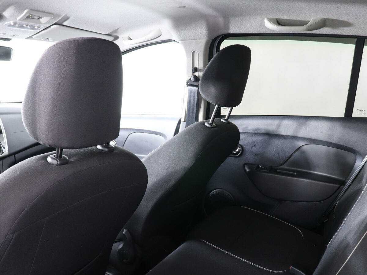 Б/У Рено Сандеро 2020 года. Фото: #8