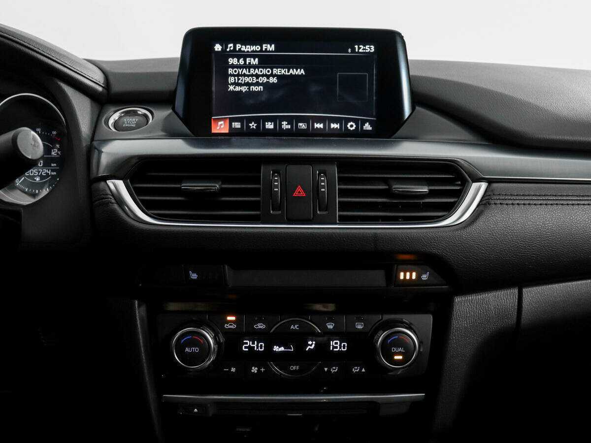 Б/У Мазда 6 2017 года. Фото: #13