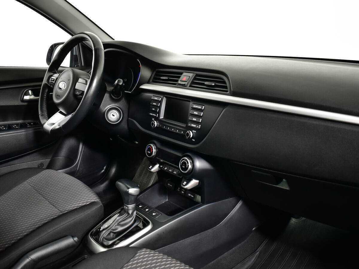 Б/У Киа Рио 2019 года. Фото: #6