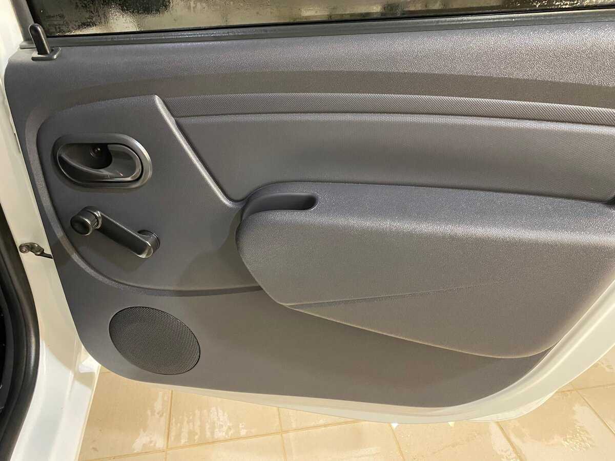 Б/У Лада (ВАЗ) Ларгус 2020 года. Фото: #12