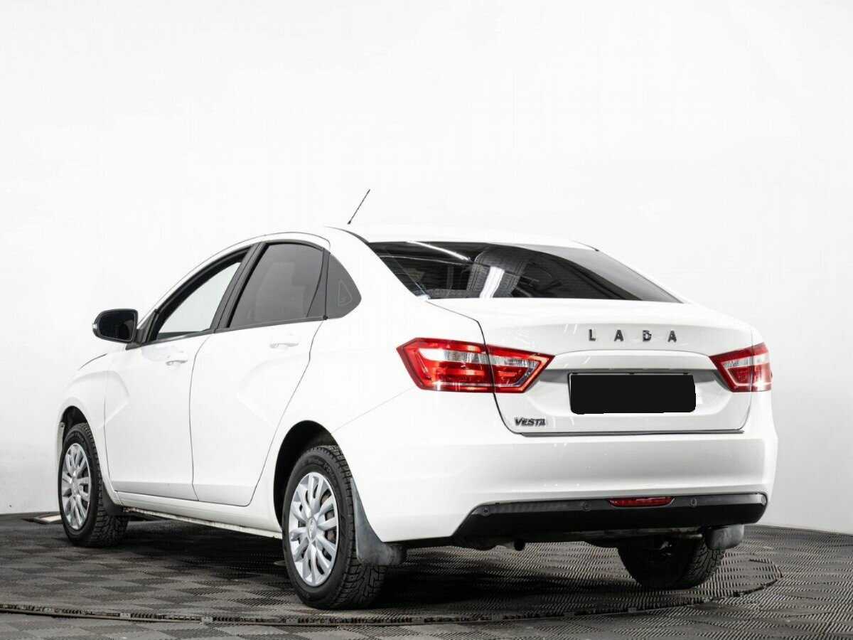 Б/У Лада (ВАЗ) Веста 2017 года. Фото: #5