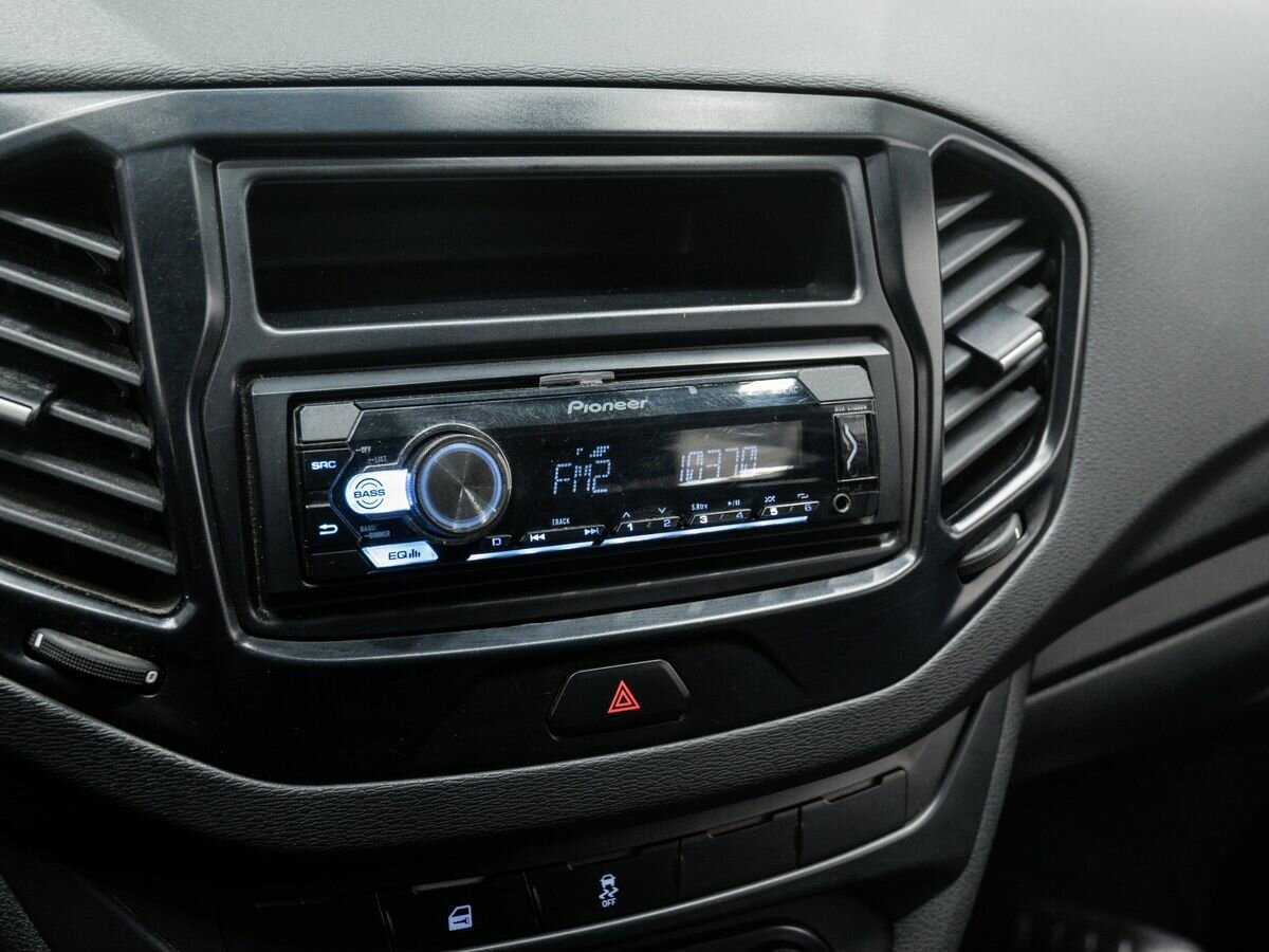 Б/У Лада (ВАЗ) Веста 2019 года. Фото: #19