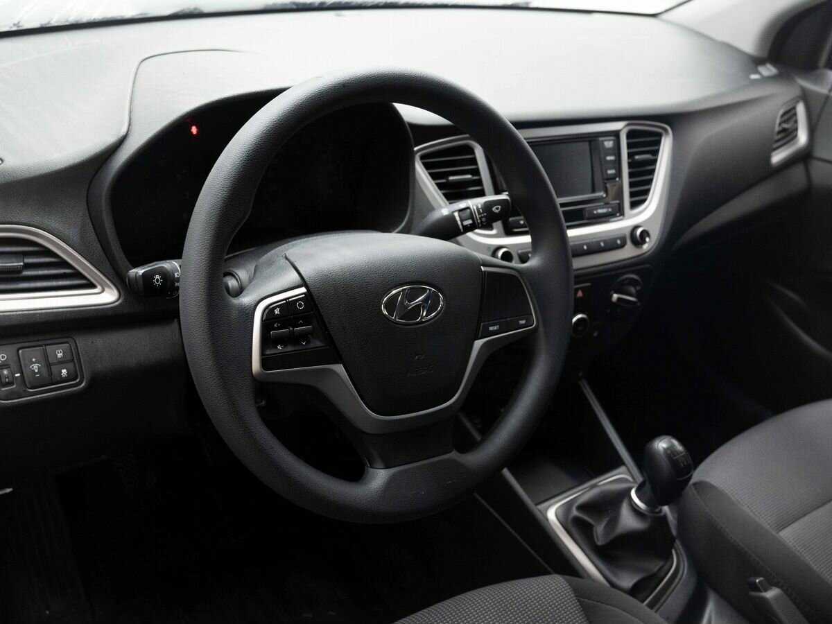 Б/У Хендай Солярис 2019 года. Фото: #13