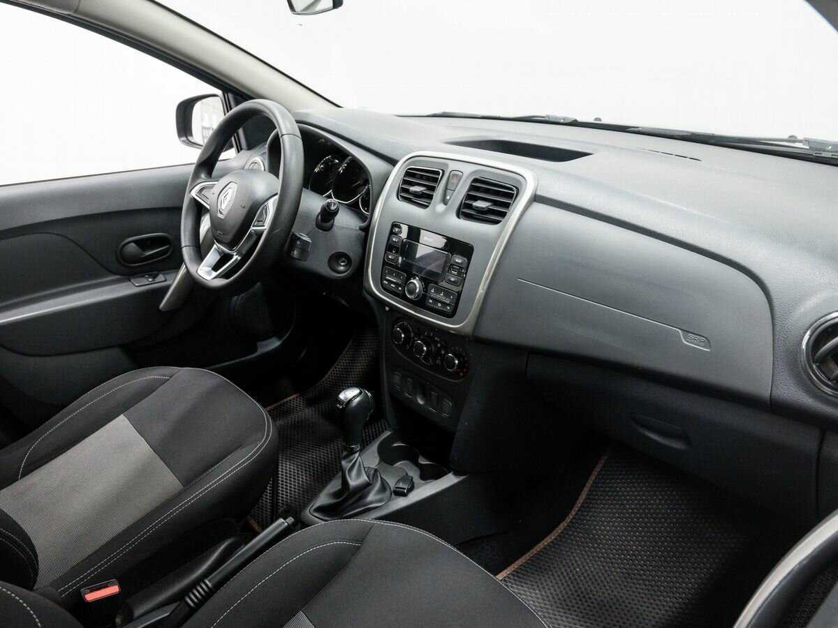 Б/У Рено Логан 2021 года. Фото: #7