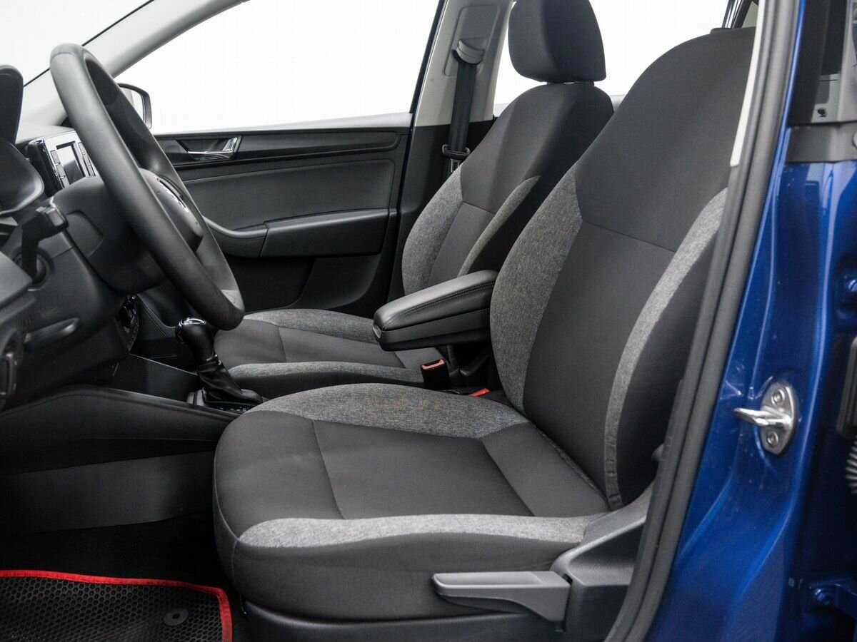 Б/У Шкода Рапид 2021 года. Фото: #14