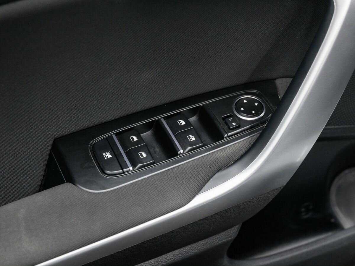 Kia Ceed 2020 года с пробегом. Фото: #15