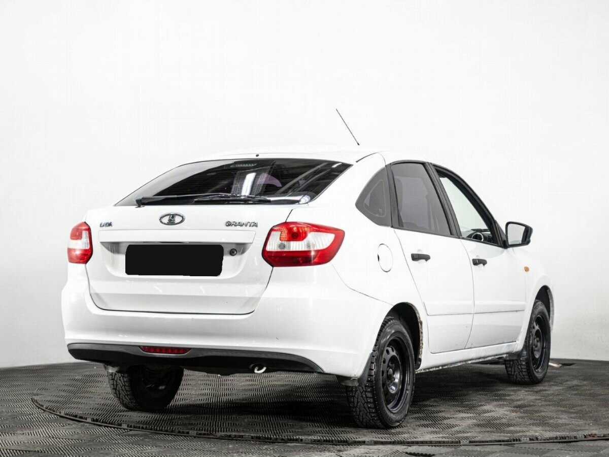 Б/У Лада (ВАЗ) Гранта 2014 года. Фото: #3