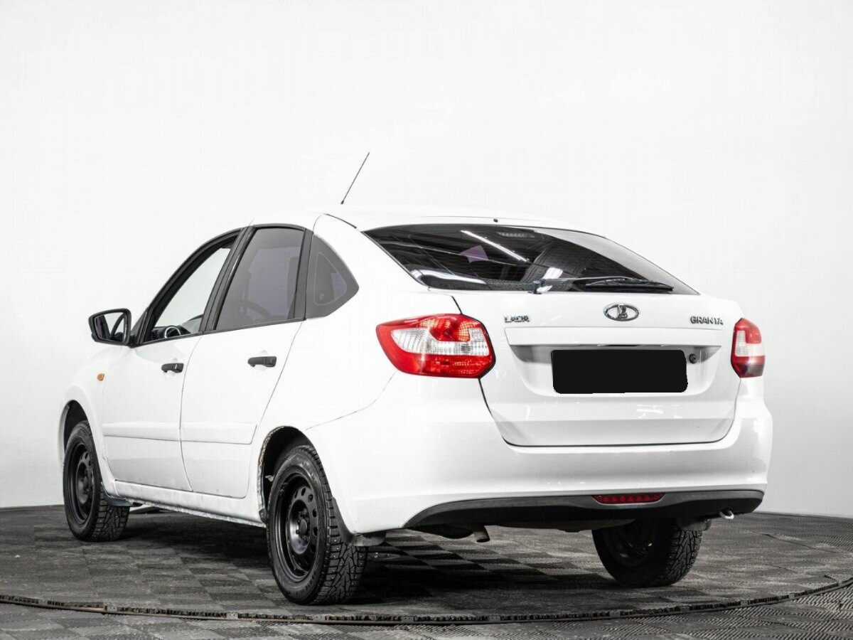 Б/У Лада (ВАЗ) Гранта 2014 года. Фото: #5