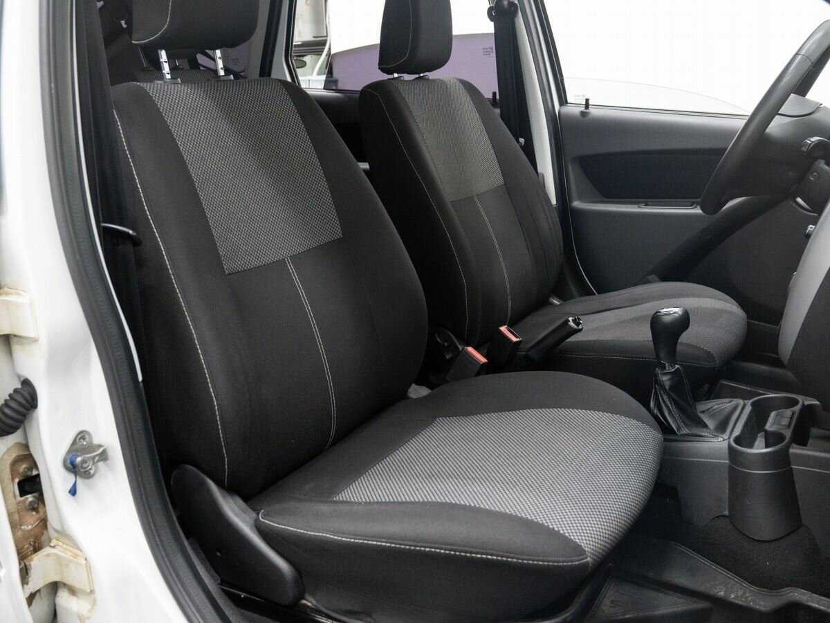 Б/У Лада (ВАЗ) Гранта 2014 года. Фото: #8