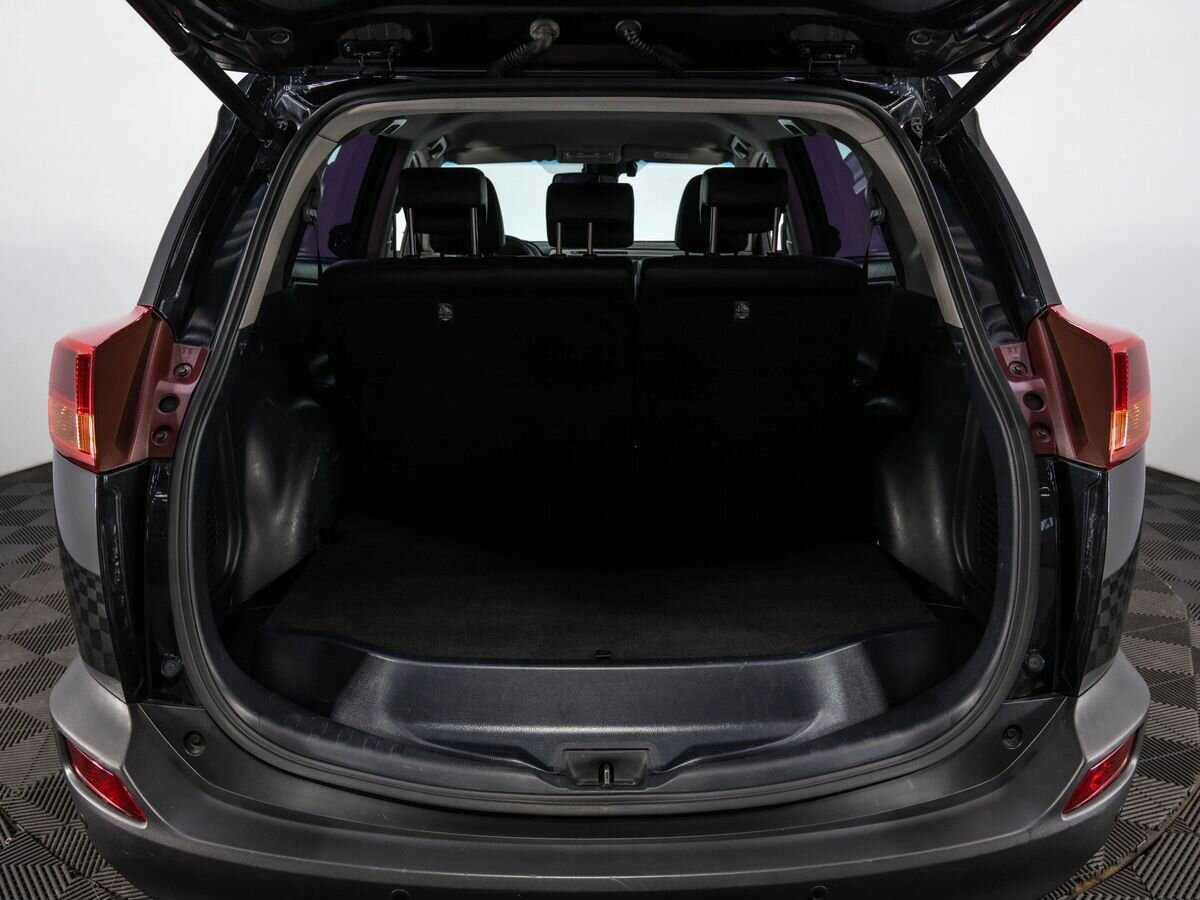 Toyota RAV4 2013 года с пробегом. Фото: #21