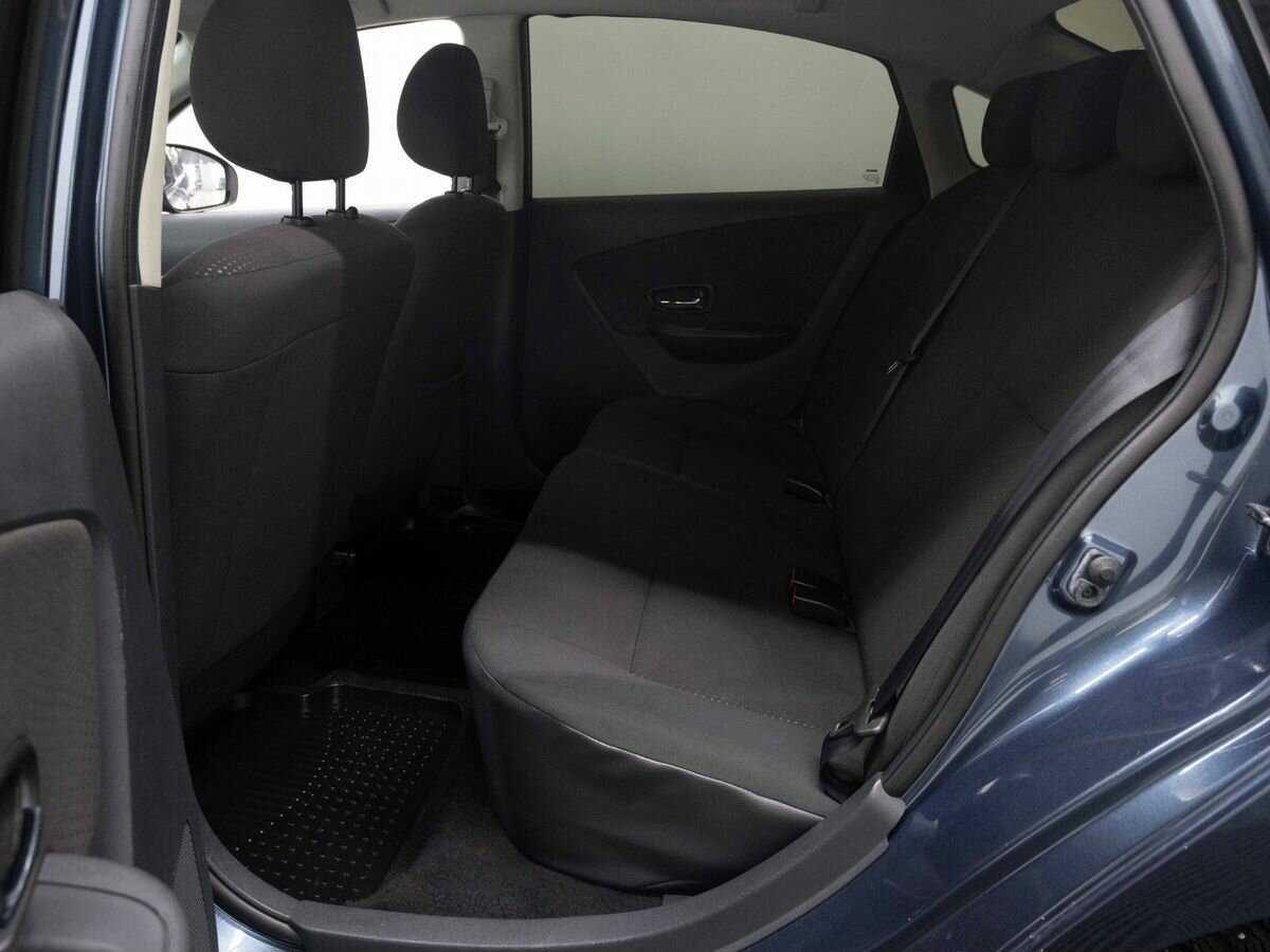 Б/У Ниссан Альмера 2013 года. Фото: #10