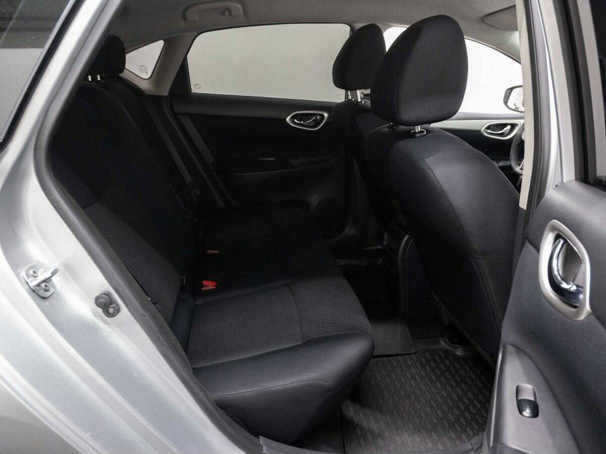 Б/У Ниссан Сентра 2015 года. Фото: #11