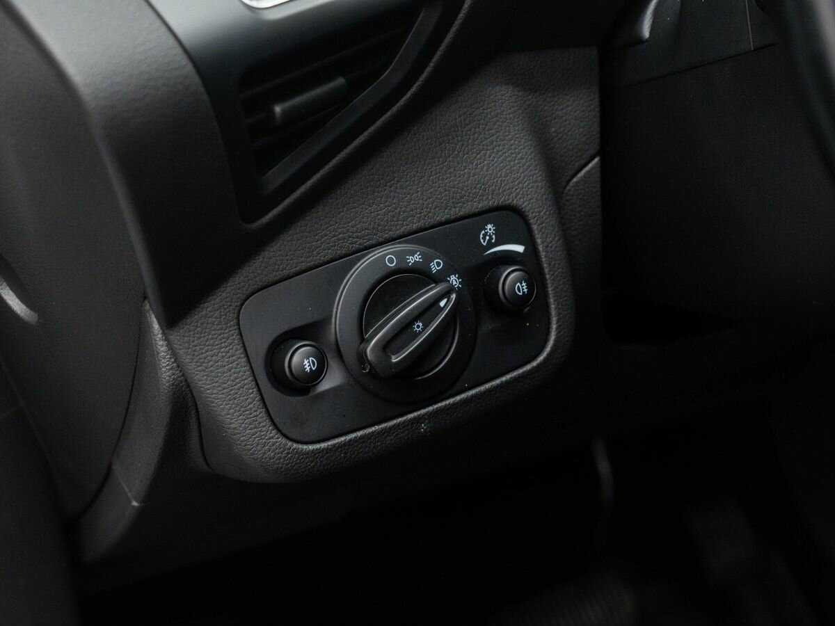 Ford Kuga 2017 года с пробегом. Фото: #17