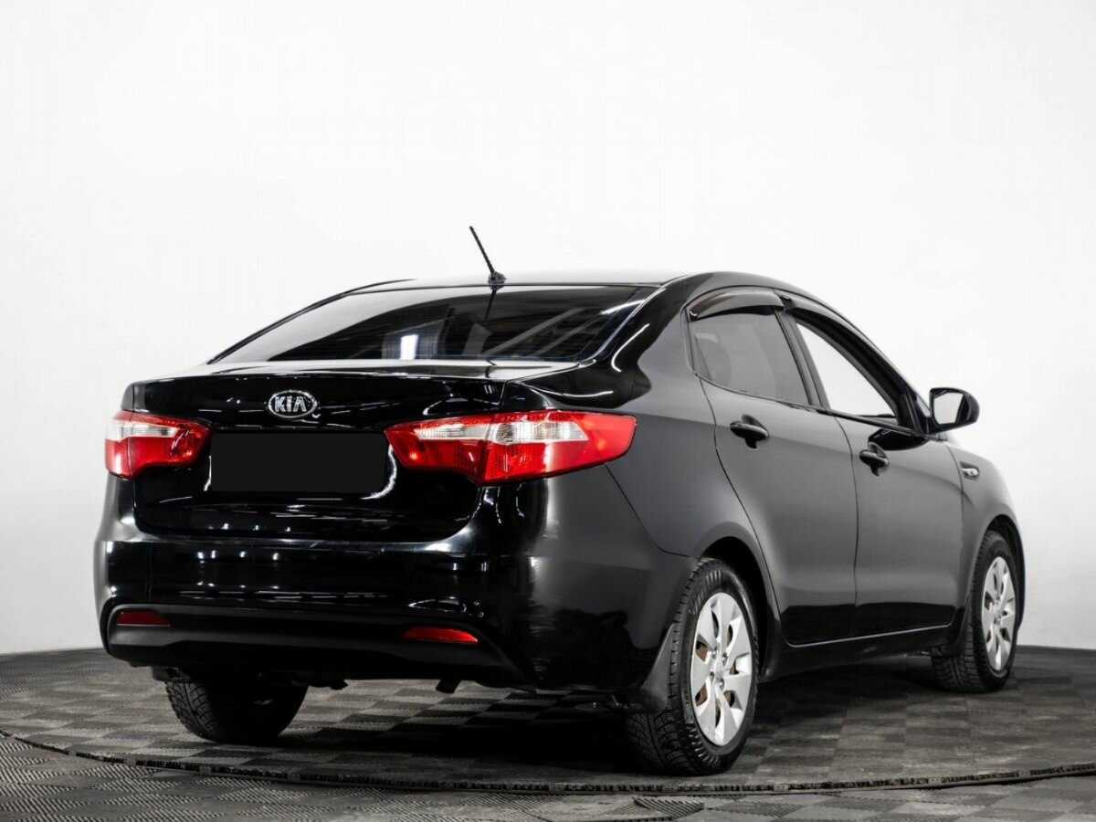 Б/У Киа Рио 2013 года. Фото: #3