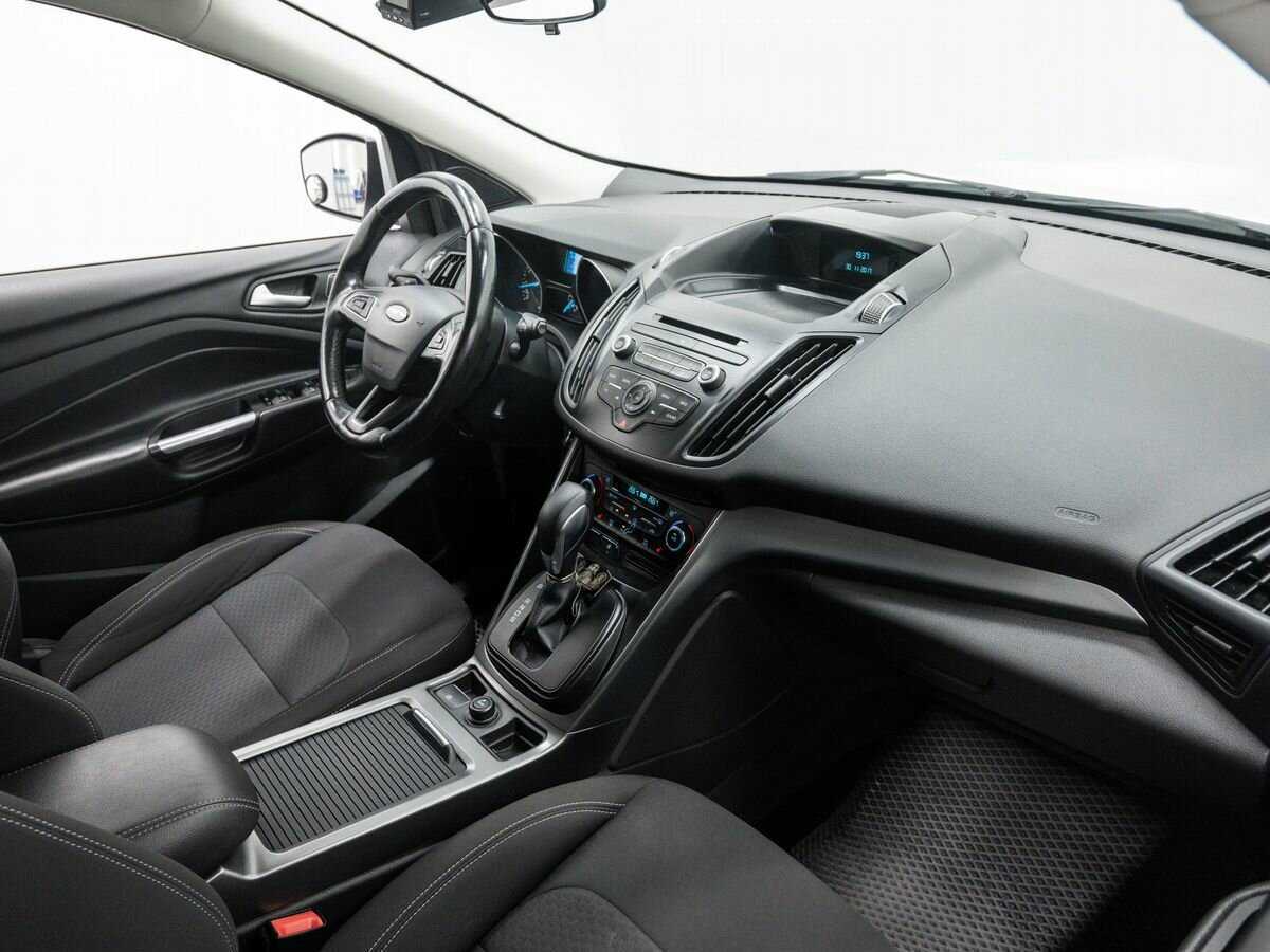 Б/У Форд Куга 2018 года. Фото: #7