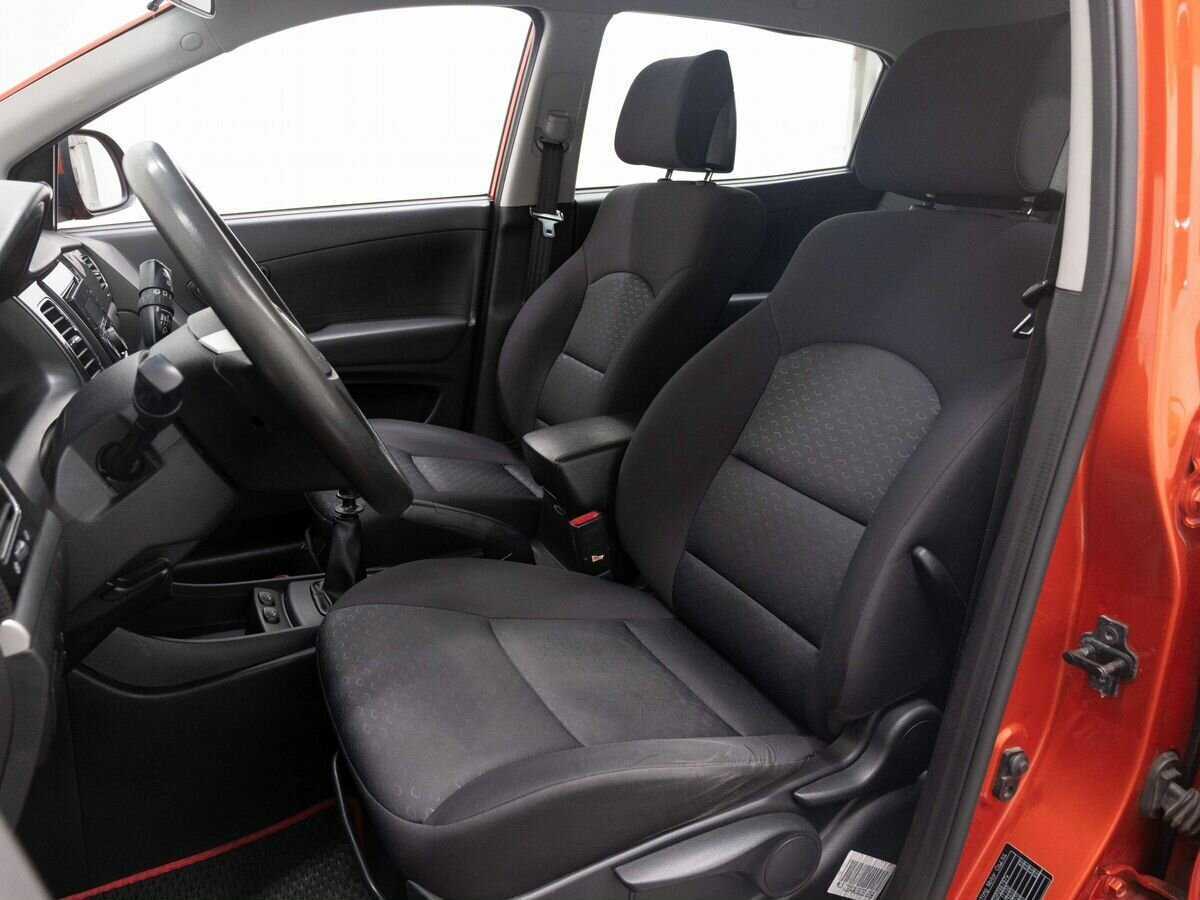 Б/У Сан-Ён Актион 2013 года. Фото: #9