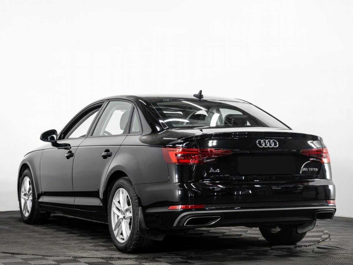 Audi A4 2018 года с пробегом. Фото: #5
