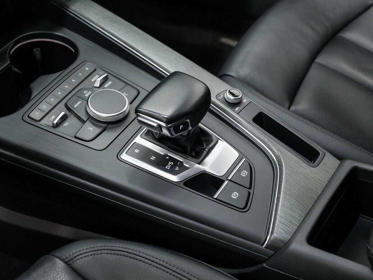 Audi A4 2018 года с пробегом. Фото: #18