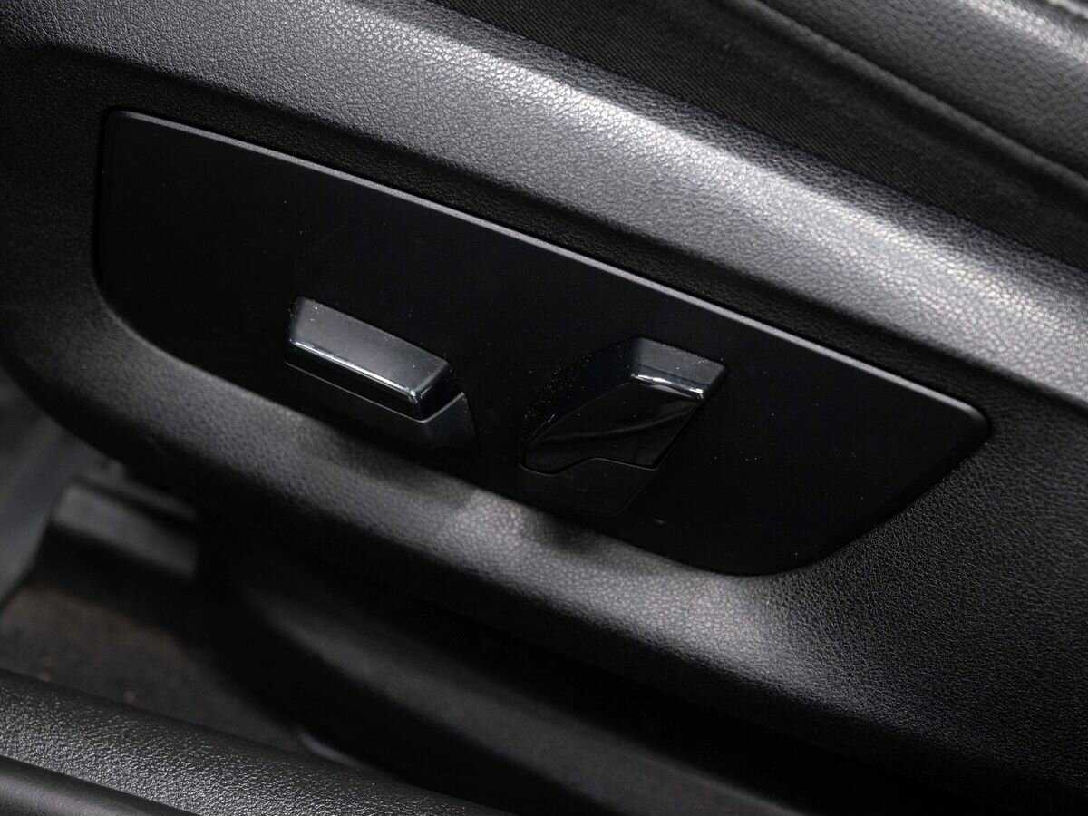 BMW 5 серии 2019 года с пробегом. Фото: #21