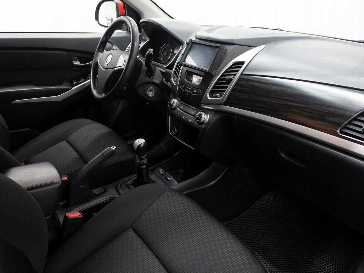 Б/У Сан-Ён Актион 2013 года. Фото: #12