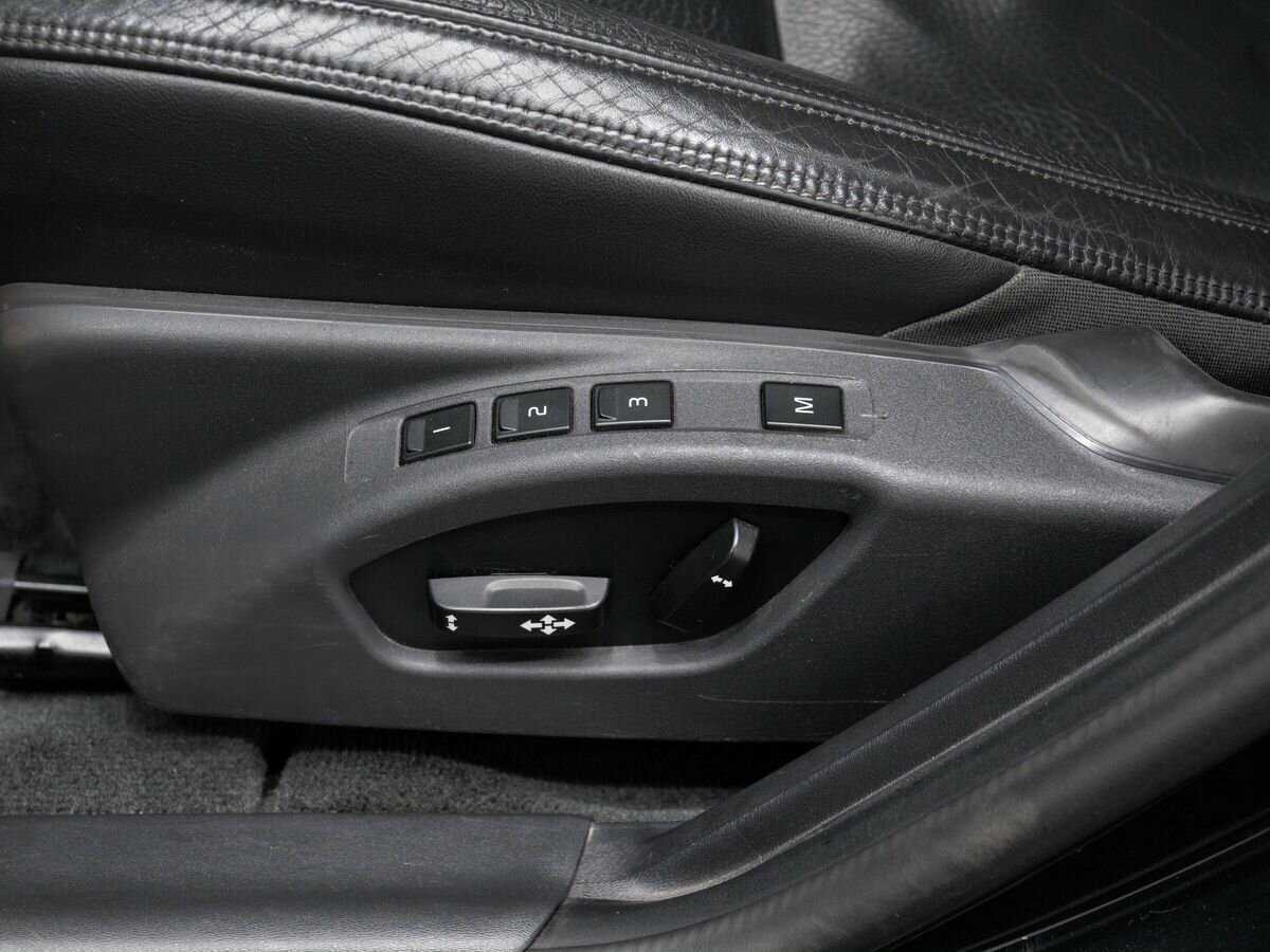 Б/У Вольво С60 2013 года. Фото: #17