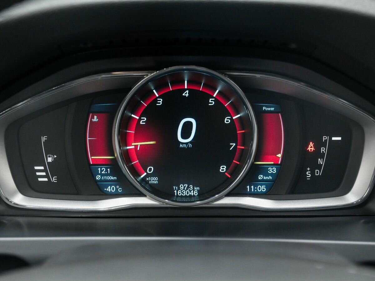 Б/У Вольво С60 2013 года. Фото: #21