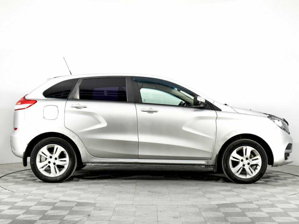 Б/У Лада (ВАЗ) ИКСРЭЙ 2016 года. Фото: #3