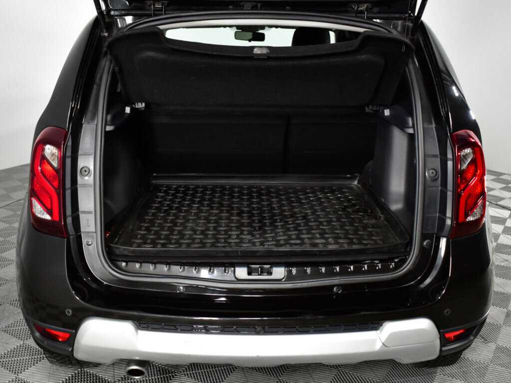 Б/У Рено Дастер 2017 года. Фото: #14