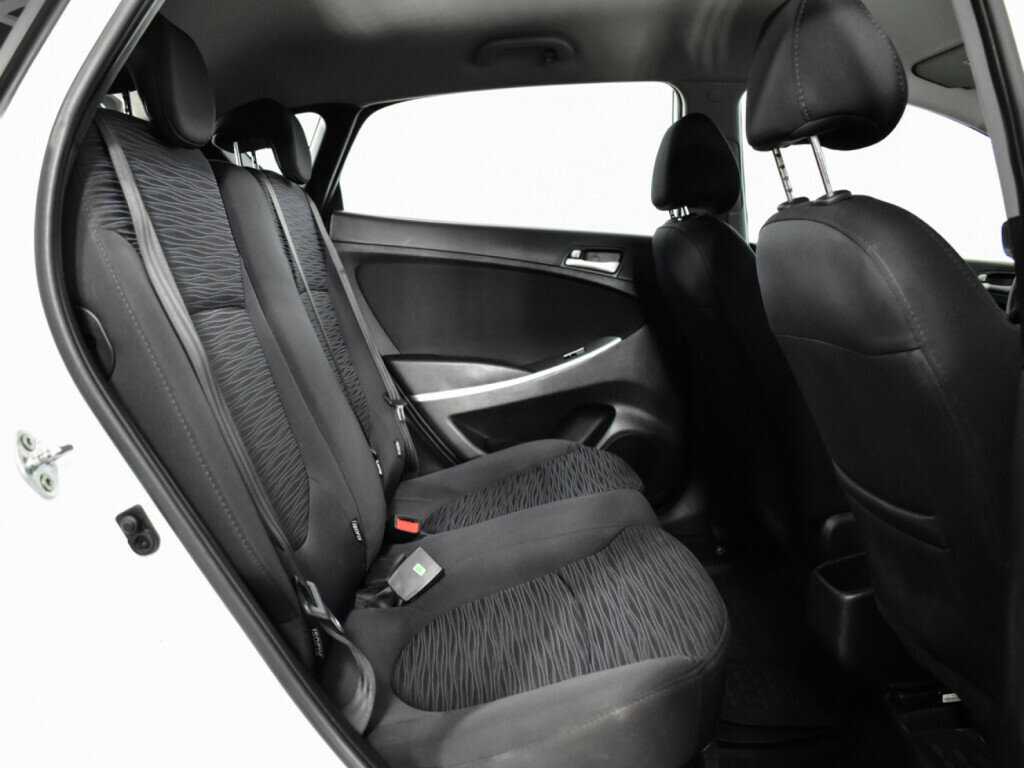 Б/У Хендай Солярис 2015 года. Фото: #9