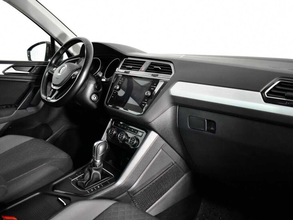 Volkswagen Tiguan 2017 года с пробегом. Фото: #8