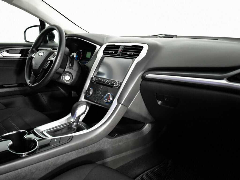 Б/У Форд Мондео 2015 года. Фото: #8